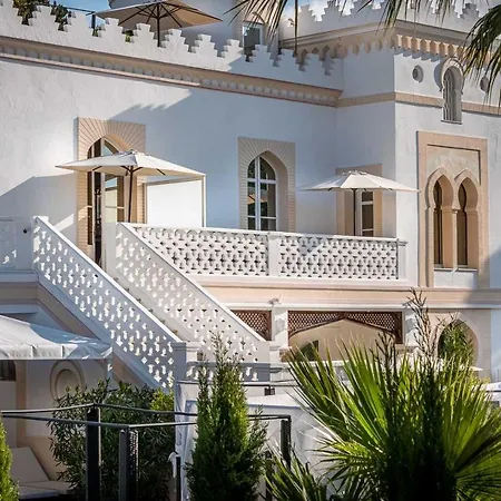 Hotel La Mauresque Saint-Raphaël