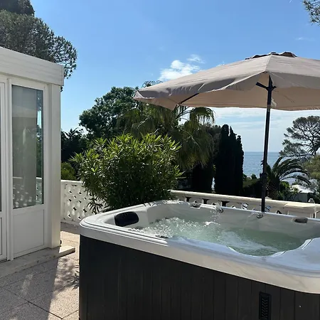 Hotel La Mauresque Saint-Raphael (Var)