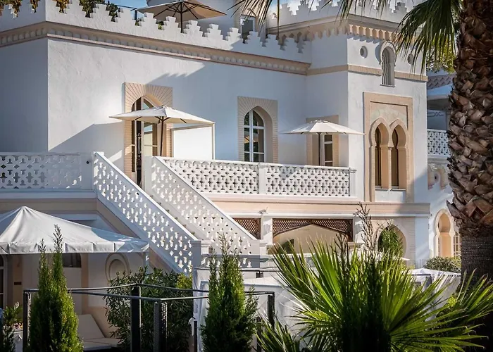 Отель La Mauresque Сен-Рафаэль