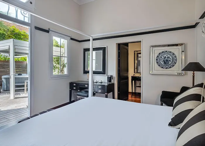 La Mauresque Отель