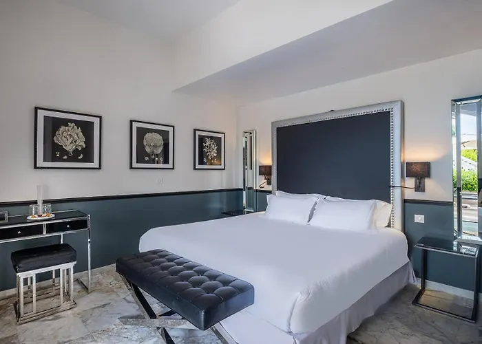 La Mauresque Отель