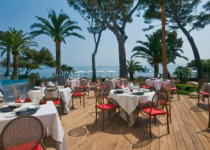 La Mauresque 5* Сен-Рафаэль